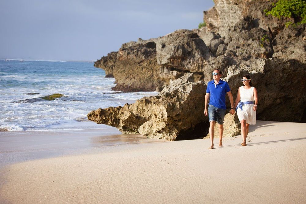 Inspirasi Prewedding di Bali yang Dekat Tanpa Harus Terlalu Mesra. Manis Deh Lihatnya!