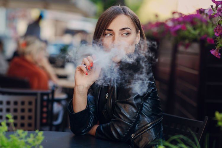 Bahaya nge-vape masih jadi pro dan kontra