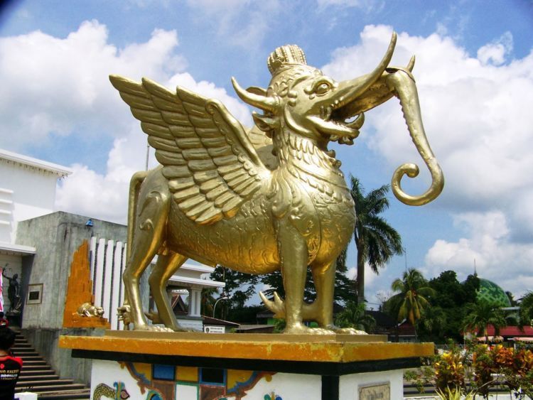 makhluk mitologi indonesia