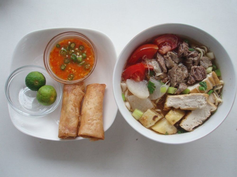 Soto Mie & Toge Goreng Mamaku