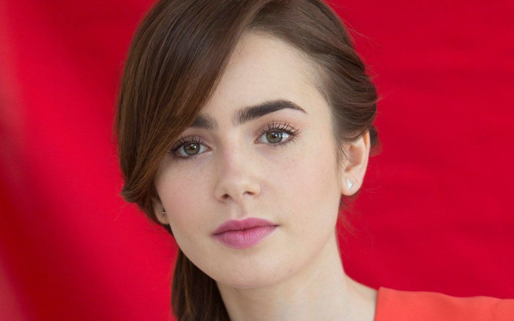 Mbak Lily Collins :3 #salahfokus