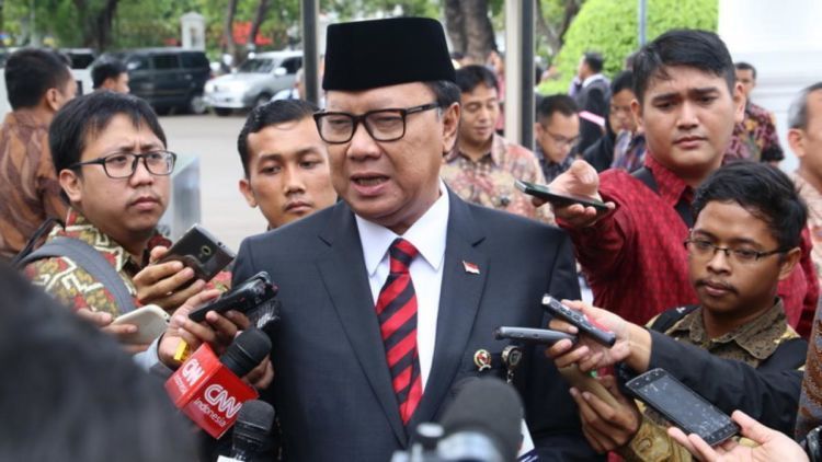 Legislator yang Dulunya Dilitsus, Sekarang Asal Populer