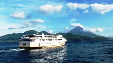 Keliling Indonesia Naik Kapal? PT Pelni Punya Paket Wisata yang Sayang Untuk Dilewatkan