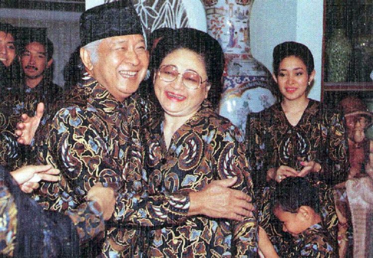 536ulangtahunibutiensoeharto