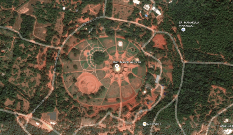 Penampakan Kota Auroville dari udara.