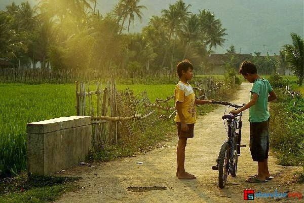 10 Kata Ajaib Ini Membuatmu Jadi Lebih Peka Terhadap Sesama, Ansos Nggak Banget