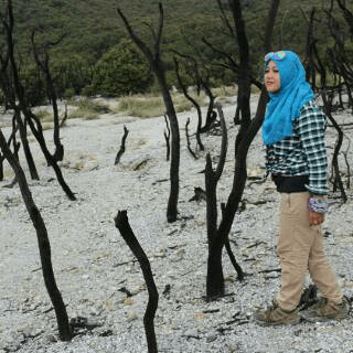 Alasan yang Membuat Wanita Pecinta Hiking Terlihat Menarik