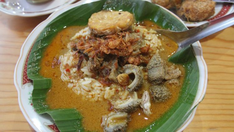 Rahasia Dibalik Uniknya Nama Kuliner Nasi Gandul