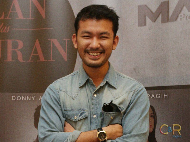 6 Cara Gampang Padu-Padan Jeans untuk Cowok, Demi Makin Ganteng dan Berwibawa