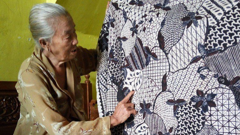 Kisah Mboke dan Jarik Batik Lurik Telah Sukses Mengajarkanku Arti Hidup