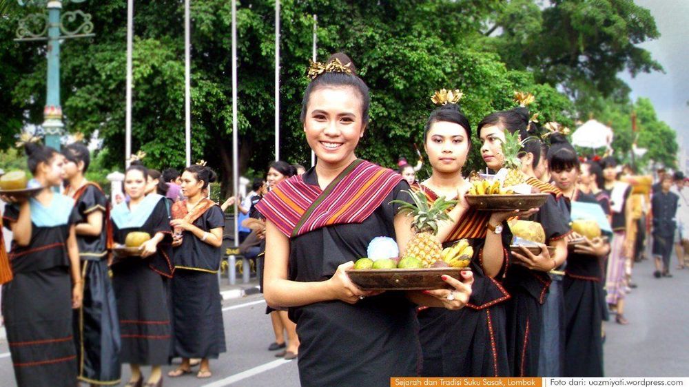 Mungkin Ini Satu-satunya Penculikan Legal di Dunia. Tradisi Kawin Culik Suku Sasak