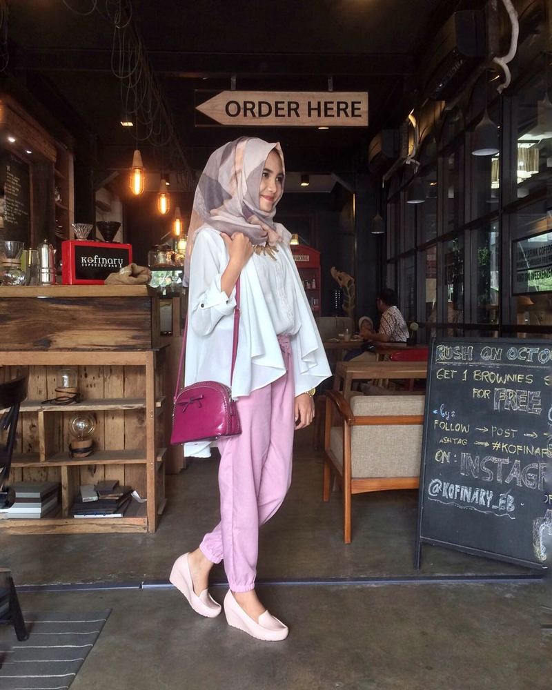 6 Inspirasi OOTD  Hijab  Buat Kamu yang Nggak Mau Ribet Tapi 