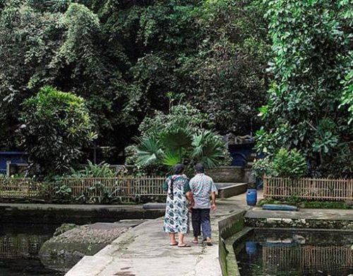 7 Surga Sumber Air Tawar Ini Gak Kalah Keren sama Pantai. Wajib Coba kalau ke Malang!