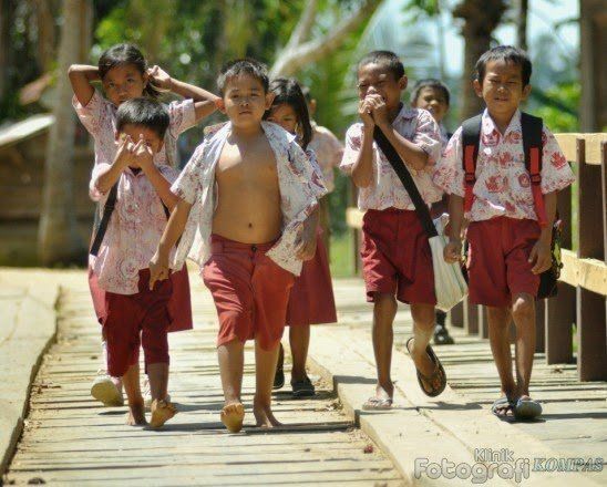 Anak Perantauan Asal Desa Hulu Sungai Mahakam Pasti Paham 7 Pengalaman Hidup Ini!