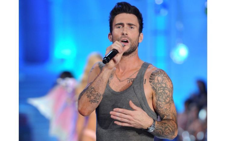 adam-levine-yoga-sexiest-man-alive-ftr