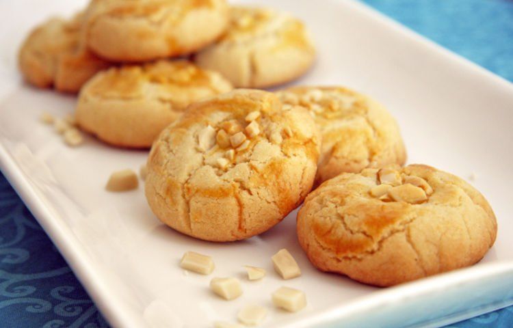 almond cookies