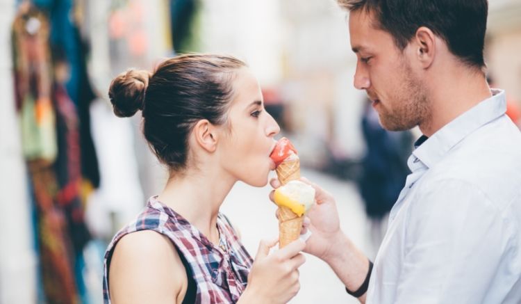 hilang ngambeknya terganti eskrim yang manis