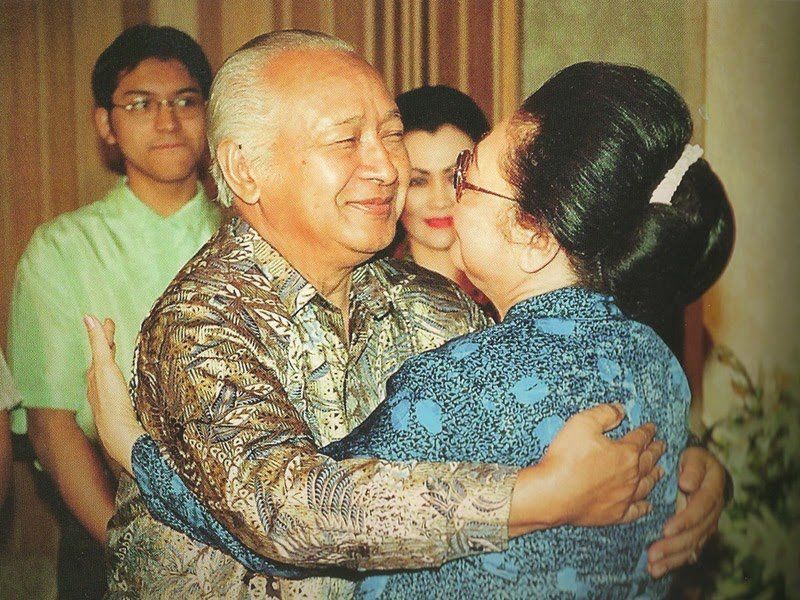 12 Petuah Cinta dari Pernikahan Soeharto-Ibu Tien. Mesranya Sampai Mati, Dijamin Bikin Iri