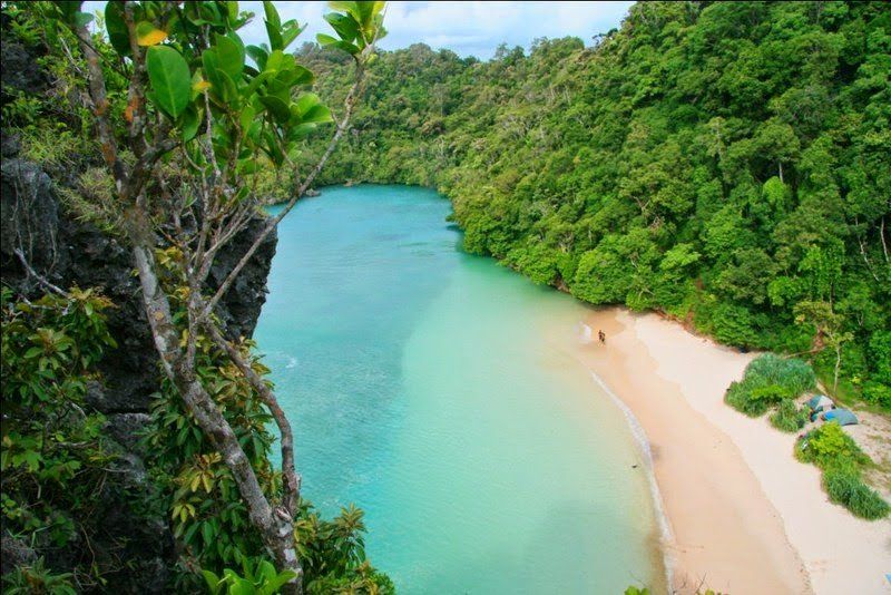 5 Pantai yang Wajib Dikunjuni di Malang