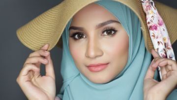 Jangan Salah Pilih Warna Hijab! Sesuaikan dengan Warna Kulitmu Agar Tidak Kelihatan Kusam