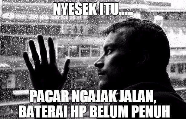 13 Meme Kocak Ini Mewakili Perasaanmu Ketika Baterai HP Habis. Bikin Senyum-senyum Sendiri