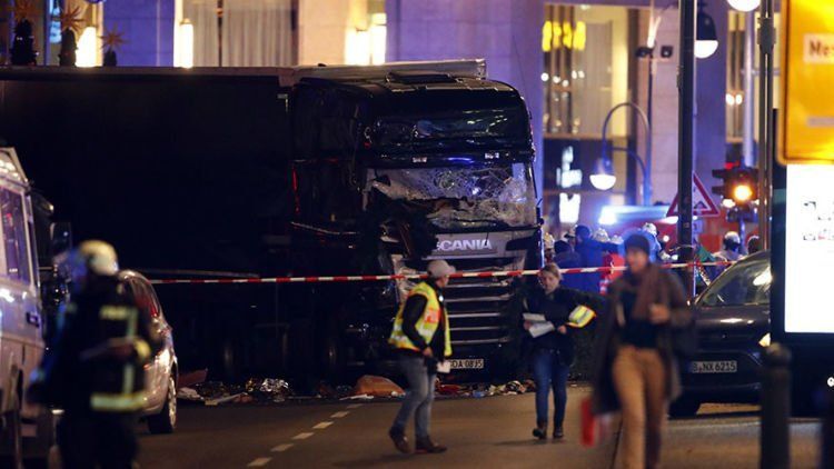 Hari Ini, Pasar Natal di Berlin dan Masjid Zurich Diserang! Sedih, Perayaan Agama Disambut Konflik