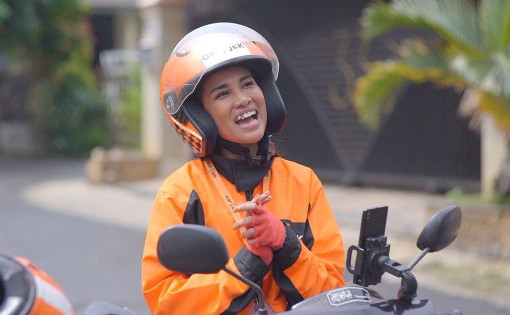 Tipe-Tipe Driver Taxi dan Ojek Online yang Ada di Indonesia. Duh, Kamu Pasti Hapal Sifat-Sifat Ini