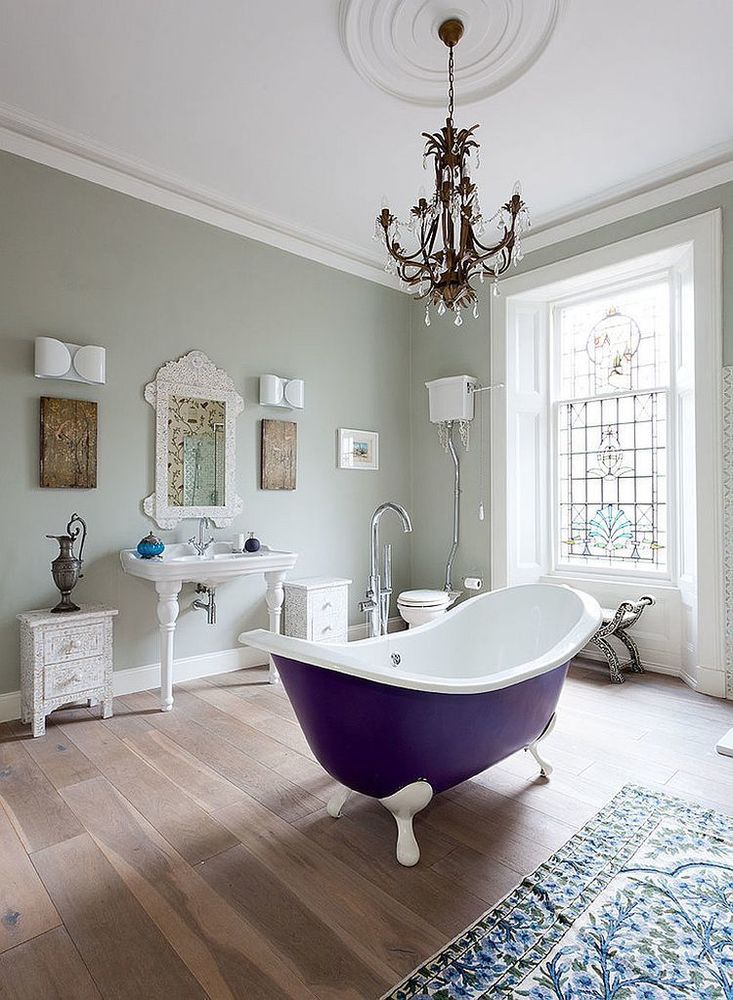 claw-foot-bathtub-in-purple-for-the-chic-modern-bathroom