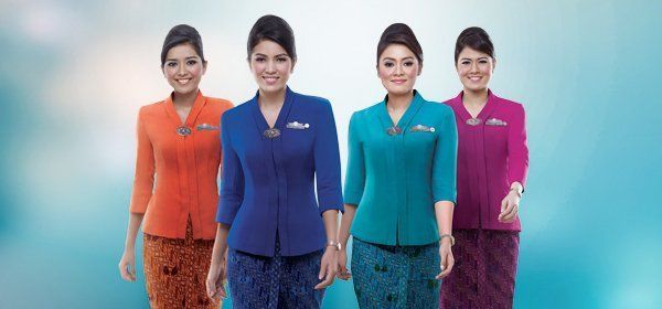 seragam pramugari garuda indonesia