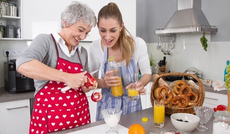 Serunya masak sama camer :)