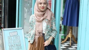 Menuju Cantik 2017; Trik Padu Padan Hijab & Baju Vintage Ini Harus Jadi Referensi!