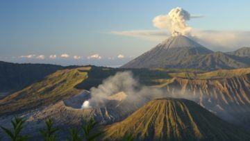 Ada Sekelumit Misteri di Balik Keindahan Gunung Bromo. Kamu Harus Hati-hati Saat Liburan ke Sana!