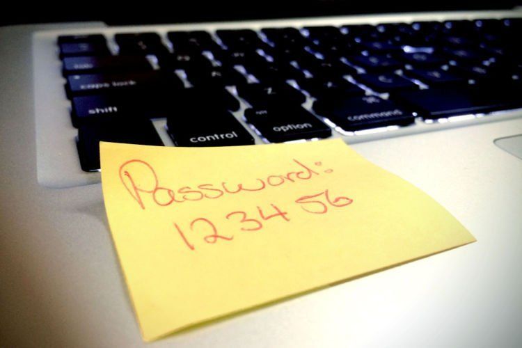 buat kombinasi password yang unik dan tak tertebak