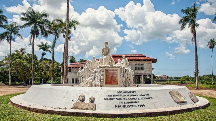 ada monumen orang Jawa