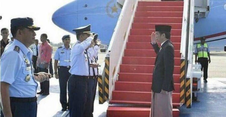 10 Benda Ini Paling Bakal Viral Juga Kalau Dipakai Pak Jokowi, Siap-Siap Deh Kamu Jualin Pas Ramai