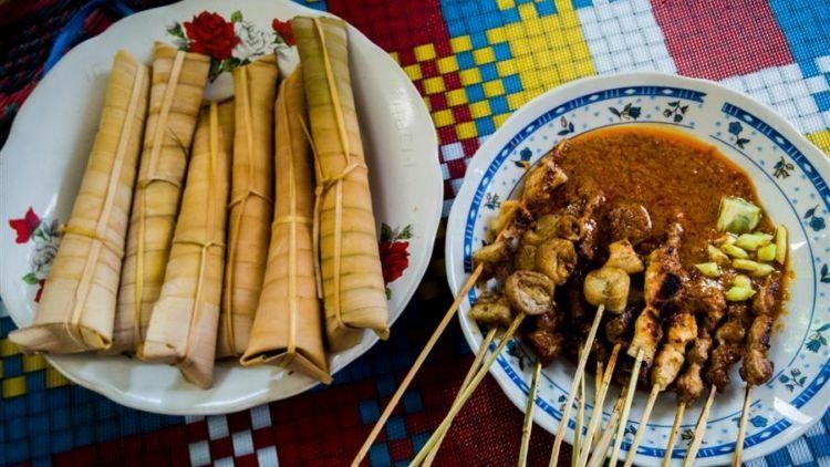 5 Kuliner Khas Lombok Ini Wajib Kamu Coba, Dijamin Lidahmu Akan Terkesima!