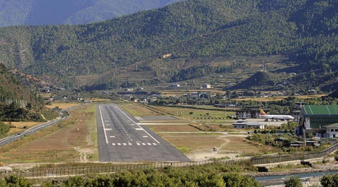 paro airport