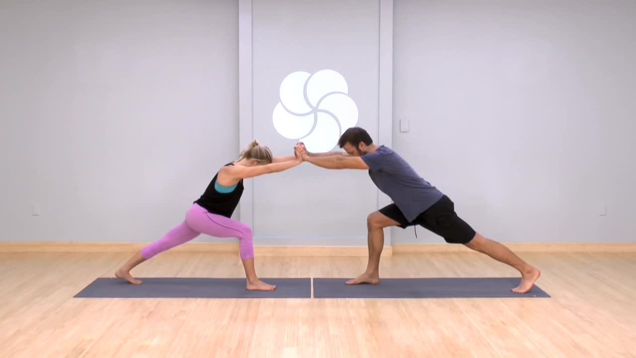 9 Pose Yoga Ini Bisa Dilakukan Bareng Pasangan, Pengganti Kencan Romantis yang Hemat Pengeluaran