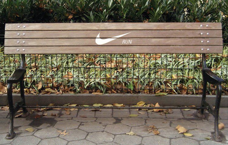 © nike