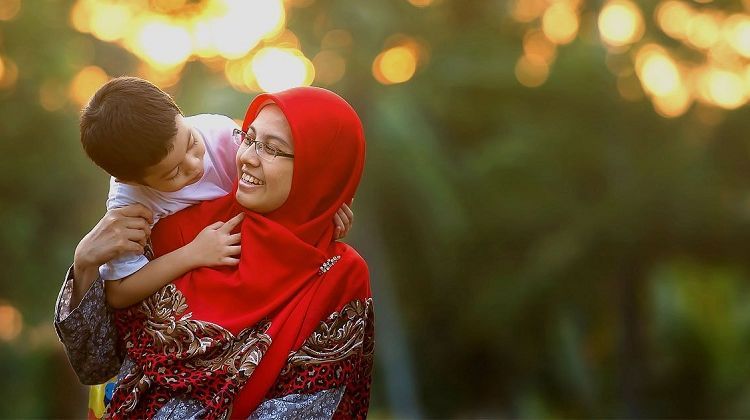 Sampai Kiamat Pun, Takkan Pernah Ada Sosok Hebat yang Bisa Menggantikanmu, Wahai Ibu…