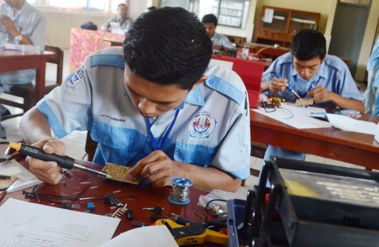 Jurusan SMK sudah lumayan bervariasi tapi belum berkembang maksimal