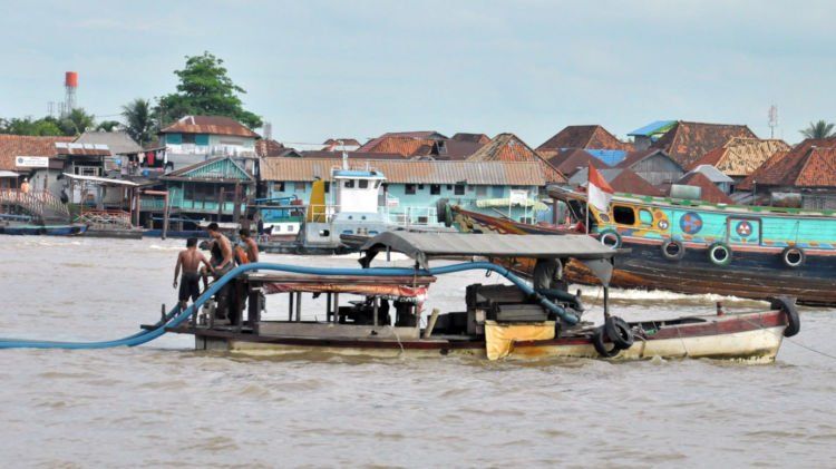 Pencarian harta karun di Sungai Musi