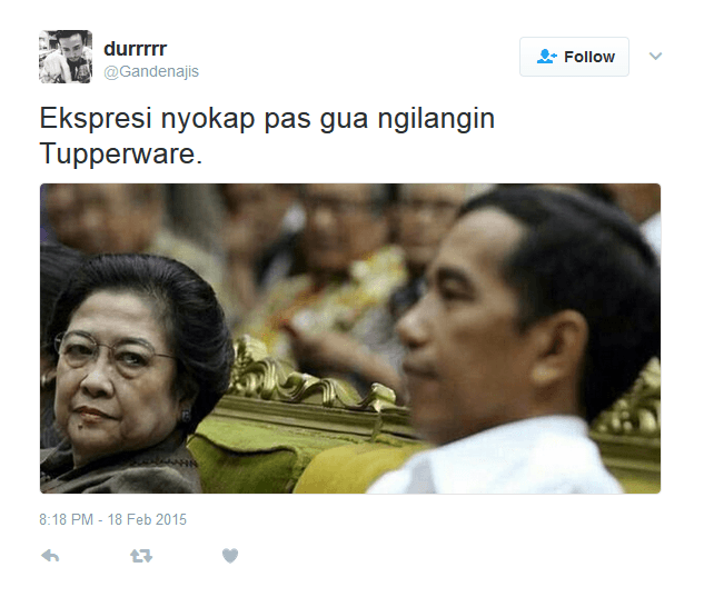 Tajem banget buk tatapannya