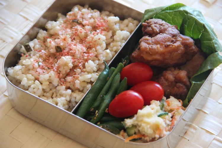 10 Bekal Makanan di Jepang Ini Lucu dan Menggemaskan Banget. Jadi Nggak Tega Mau Makan