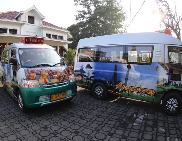 Ini Angkot atau Pesawat? Mewah Banget Isinya, Kamu Wajib Coba Kalau Kelak Main ke Bandung