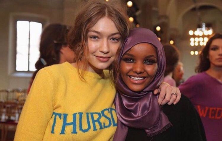 Gigi Hadid Tampil Beda di Vogue Arabia. Biasanya Seksi, Sekarang Berhijab