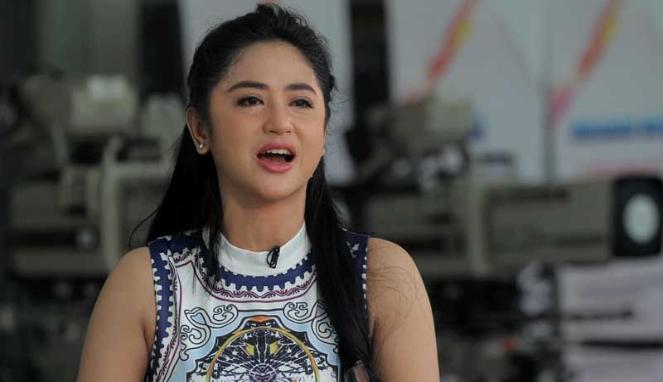 Heboh Sarah Sechan yang Pamit Dari Media Sosial, 6 Artis Ini Juga Pernah Lakukan Hal yang Sama