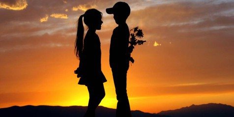 Ngambek, Romantis dan Colak-colek kan? Genit ih Kamu!