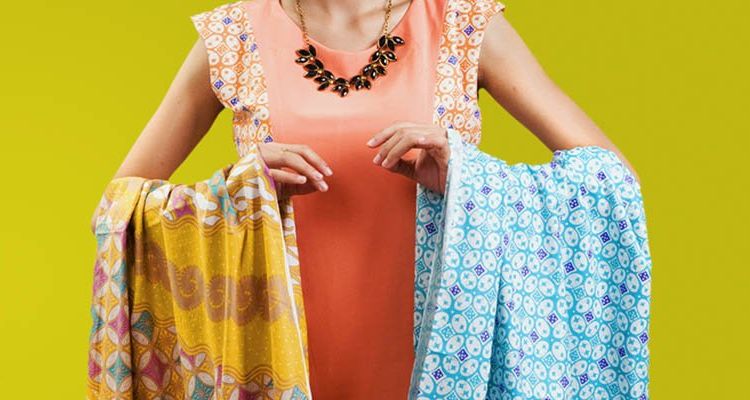 7 Cara Merawat Baju Batik Supaya Nggak Gampang Luntur, Lecek dan Pudar Motifnya. Kudu Coba!