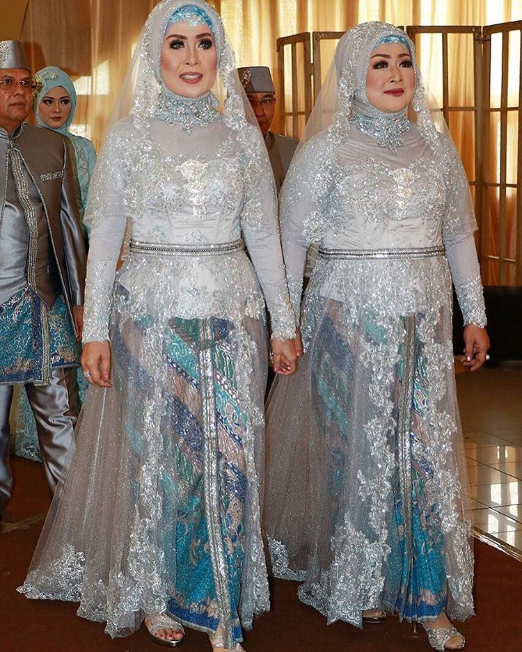 12 Inspirasi Kebaya untuk Mama di Hari Pernikahanmu 